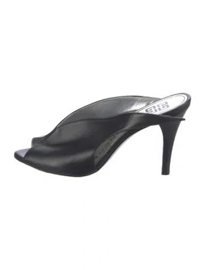 Pre-owned Givenchy Leather Mules In Blue
