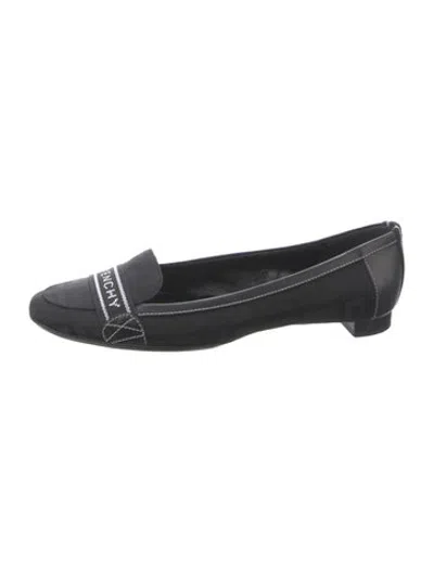 Pre-owned Givenchy Leather Patterned Loafers In Black