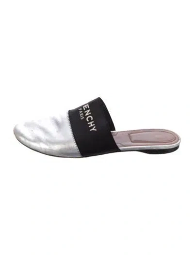 Pre-owned Givenchy Leather Printed Mules In White