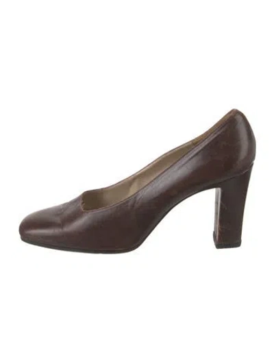 Pre-owned Givenchy Leather Pumps In Black