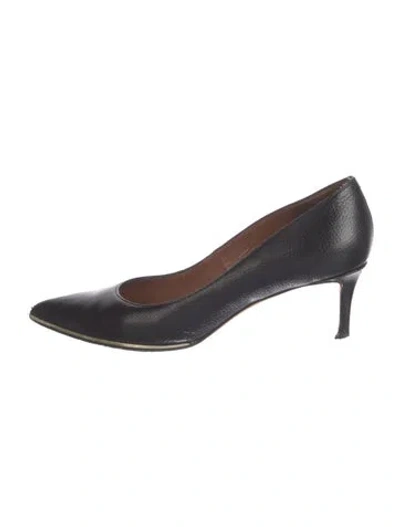 Pre-owned Givenchy Leather Pumps In Black