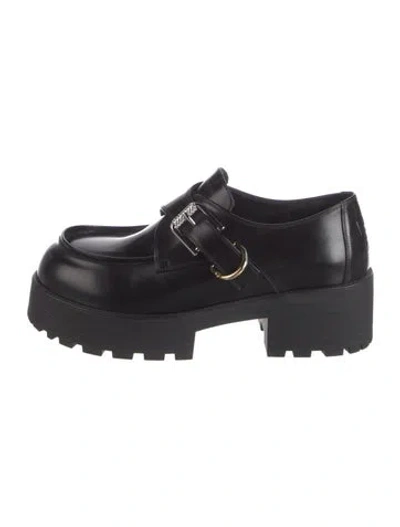 Pre-owned Givenchy Leather Pumps In Black