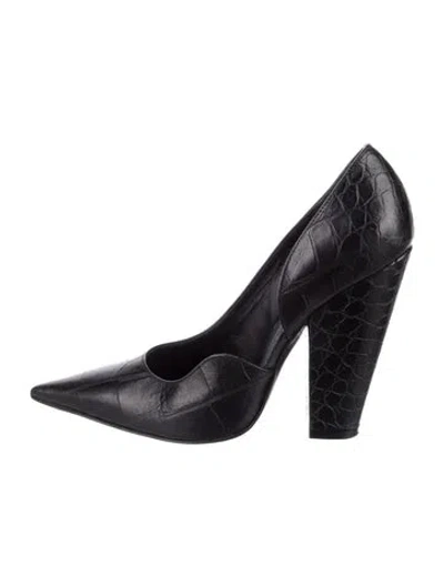 Pre-owned Givenchy Leather Pumps In Black
