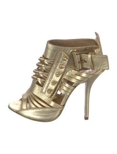 Pre-owned Givenchy Leather Pumps In Gold/metallic