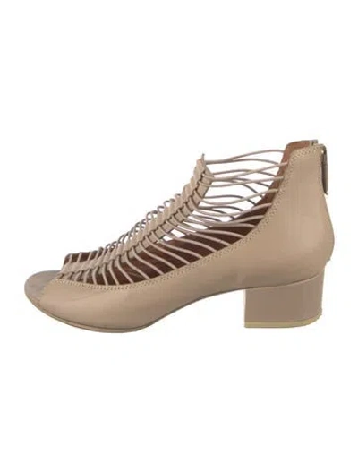 Pre-owned Givenchy Leather Pumps In Neutrals
