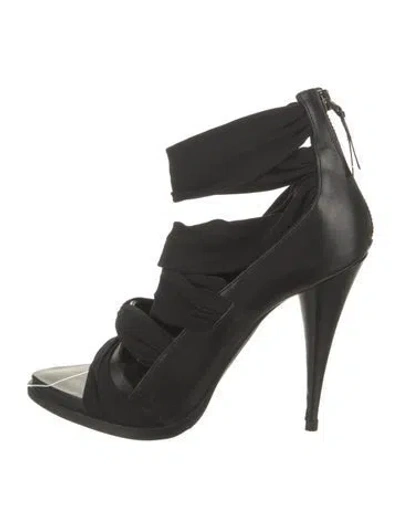 Pre-owned Givenchy Leather Sandals In Black