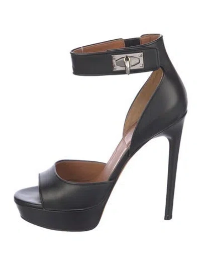 Pre-owned Givenchy Leather Sandals In Black