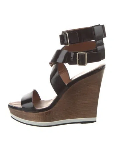 Pre-owned Givenchy Leather Sandals In Black