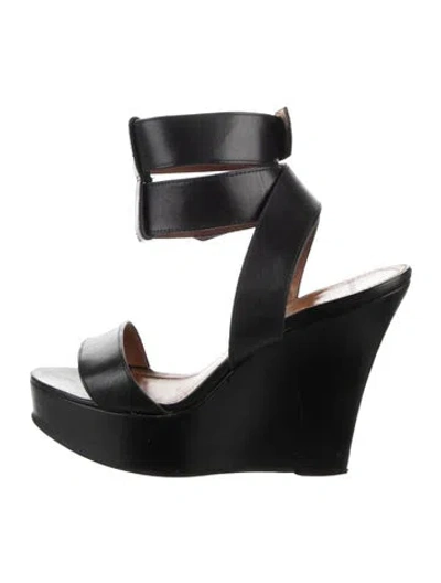Pre-owned Givenchy Leather Sandals In Black