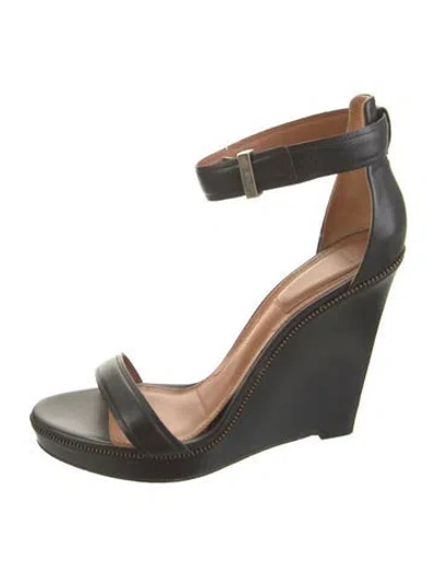 Pre-owned Givenchy Leather Sandals In Black