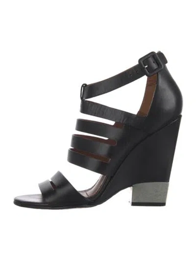 Pre-owned Givenchy Leather Sandals In Black