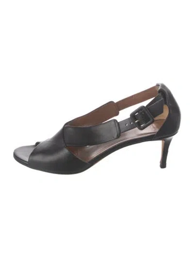 Pre-owned Givenchy Leather Sandals In Black