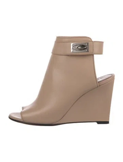 Pre-owned Givenchy Leather Sandals In Pink