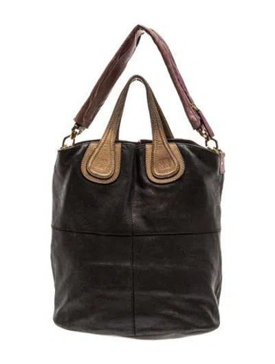 Pre-owned Givenchy Leather Shoulder Bag In Black