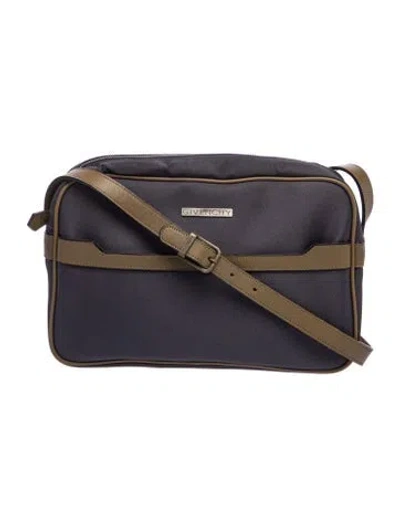 Pre-owned Givenchy Leather Shoulder Bag In Black