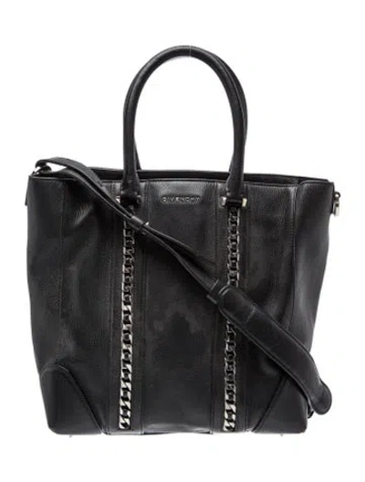 Pre-owned Givenchy Leather Shoulder Bag In Black