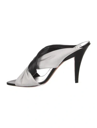 Pre-owned Givenchy Leather Slides In Black