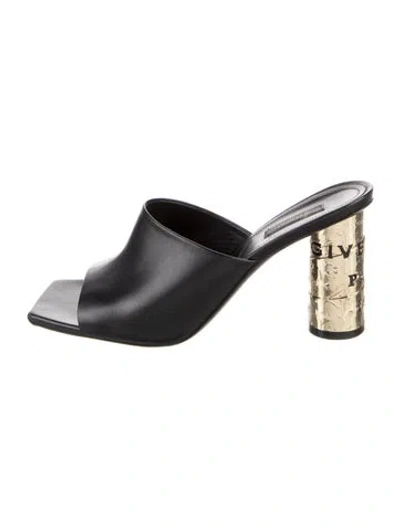 Pre-owned Givenchy Leather Slides In Black