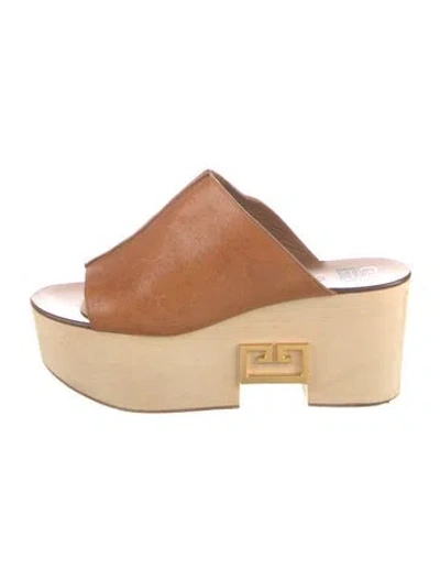Pre-owned Givenchy Leather Slides In Neutral