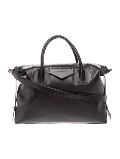 Pre-owned Givenchy Leather Smooth Leather Antigona Medium In Black