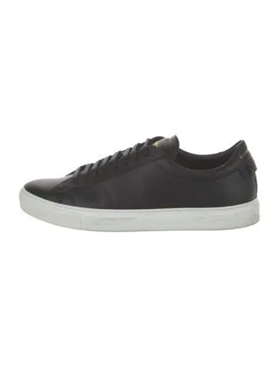 Pre-owned Givenchy Leather Sneakers In Black