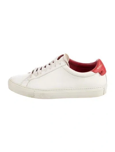 Pre-owned Givenchy Leather Sneakers In Neutral