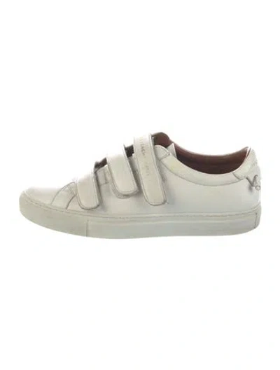 Pre-owned Givenchy Leather Sneakers In Neutrals