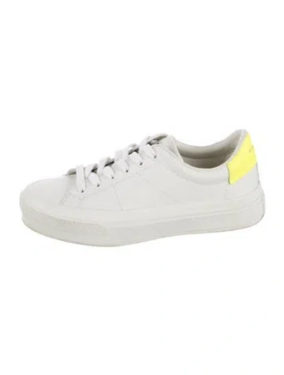 Pre-owned Givenchy Leather Sneakers In Pink/white