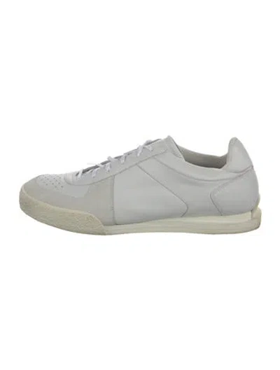 Pre-owned Givenchy Leather Sneakers In White