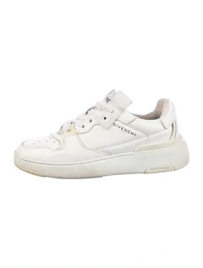 Pre-owned Givenchy Leather Sneakers In White