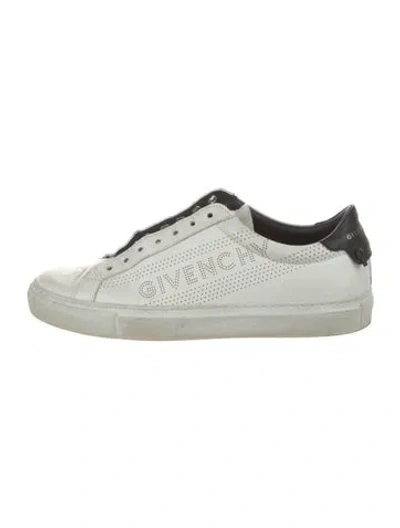 Pre-owned Givenchy Leather Sneakers In White