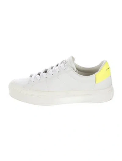 Pre-owned Givenchy Leather Sneakers In White
