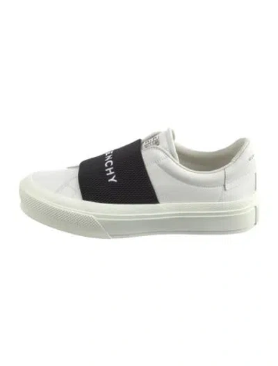 Pre-owned Givenchy Leather Sneakers In White