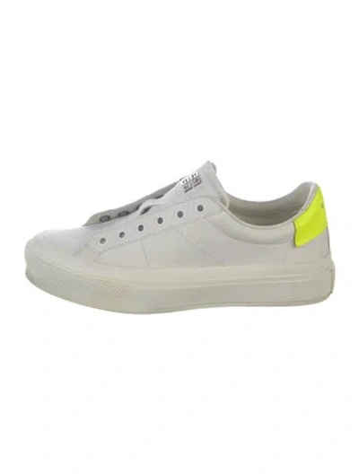 Pre-owned Givenchy Leather Sneakers In White