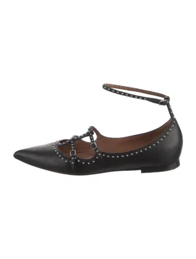 Pre-owned Givenchy Leather Studded Accents Flats In Black