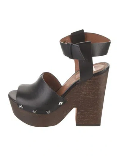 Pre-owned Givenchy Leather Studded Accents Sandals In Black