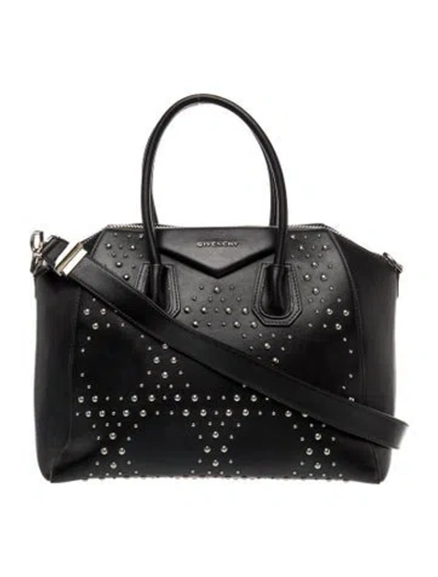 Pre-owned Givenchy Leather Studded Antigona Medium In Black