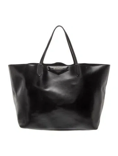 Pre-owned Givenchy Leather Tote In Black