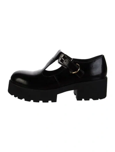 Pre-owned Givenchy Leather T-strap Pumps In Black