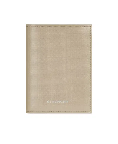 Givenchy Logo 4g Card Package In Nude