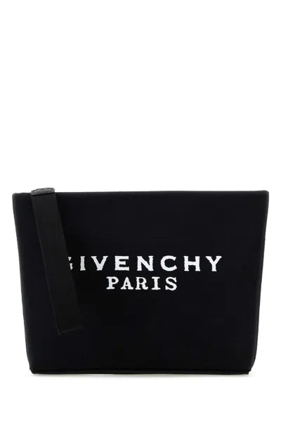 Givenchy Logo Clutch In Black
