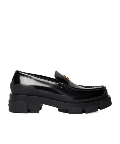 Givenchy Leather Terra Loafers With Front Monogram In Black