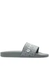 Givenchy Monogram Rubber Slides In Grau