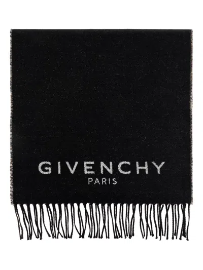 Givenchy Logo Fringed Scarf In Green