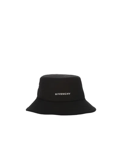 Givenchy Logo Hat In Black