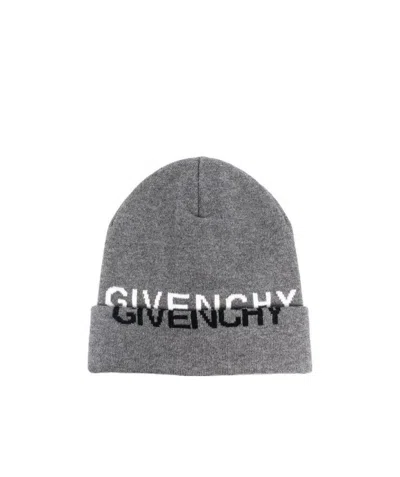 Givenchy Logo Knitted Beanie In Gray