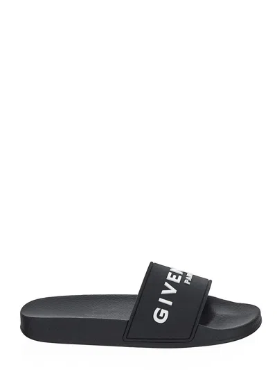 GIVENCHY LOGO SLIDE
