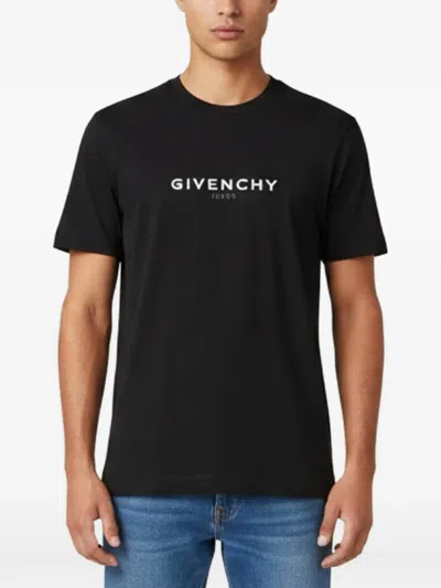 Pre-owned Givenchy Logo-detail T-shirt In Black