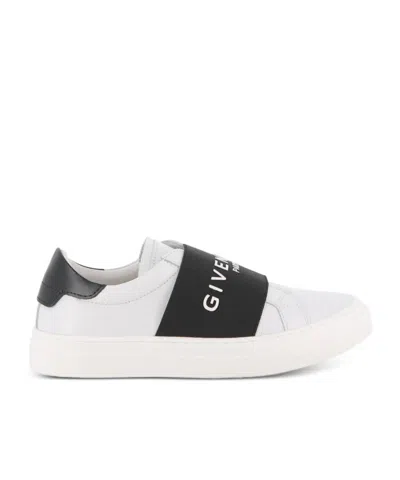 GIVENCHY LOGO-PRINT SNEAKERS