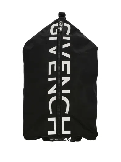 Givenchy Man Black Bag Bk50 A8 In 黑色的